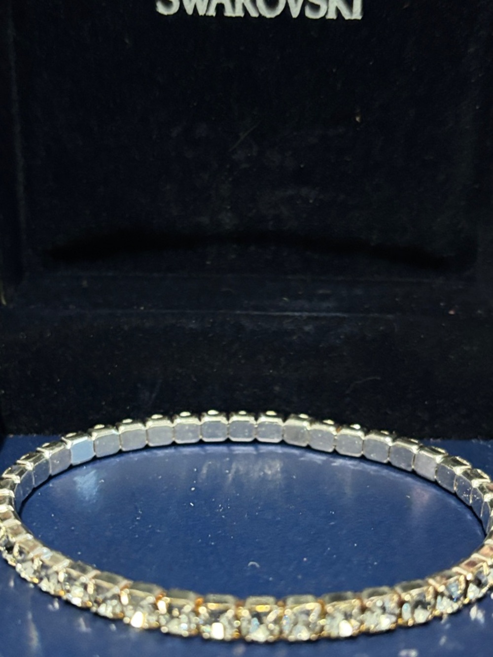 Swarovski crystal stretch bracelet silver setting one size fits all New w/ tag - Picture 3 of 5